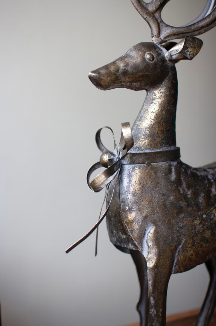 Set of 2 Rustic Metal Reindeer