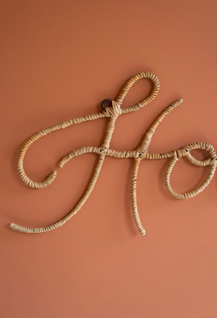 Seagrass and Iron "Howdy" Wall Decor
